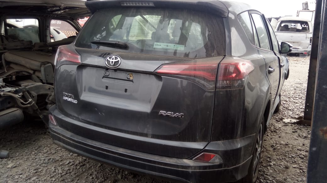  Toyota RAV4 2018    EN DESARME